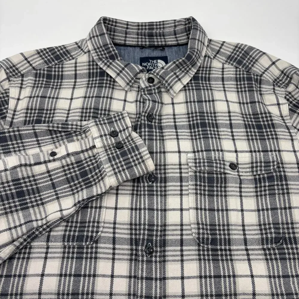 The North Face XL Gray White Plaid Check Long Sleeve Button Up Flannel Shirt
